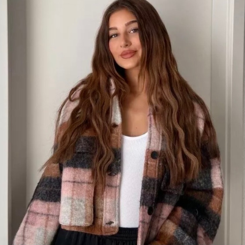 Zara cropped wool blend check shacket coat blogger - Picture 3 of 6